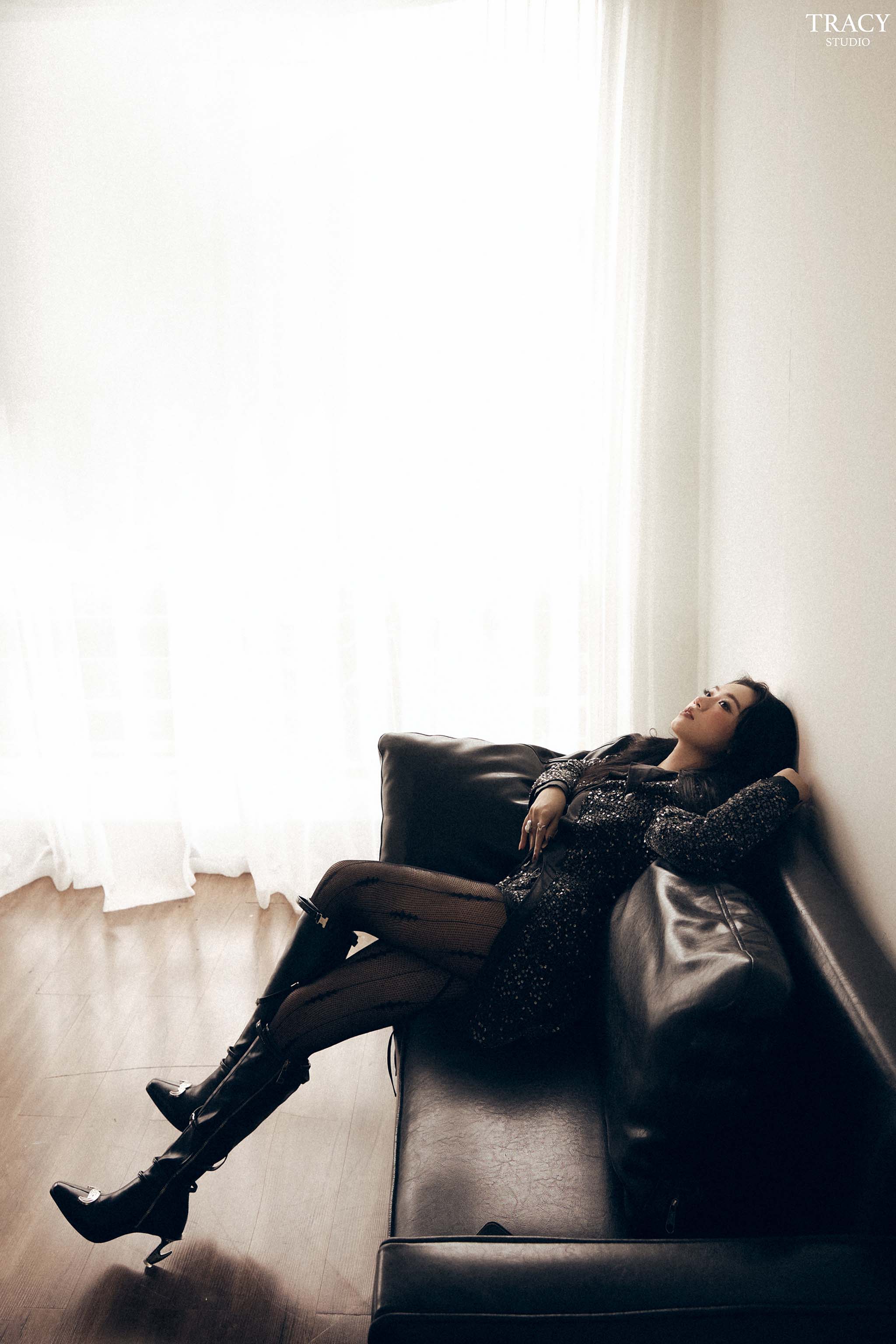 frontend/img/gallery/concept-cool-ngau-slay/tracy-studio-chup-concept-slay-khach (8).jpg